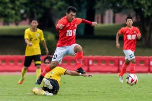 江南体育-斯图加特小将帽子戏法助球队逃离降级区  